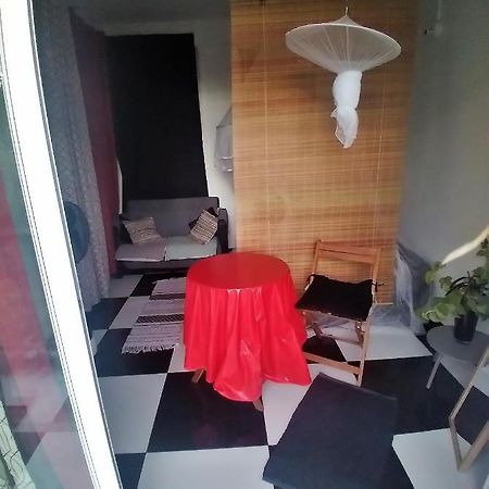 Chambre Avec Cuisine Et Sdb Semi-Privatives Separees Dans Un Ecrin De Verdure Лез-Абім Екстер'єр фото